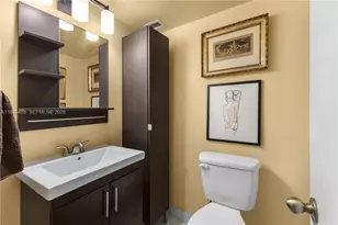 1020 Meridian Ave, Miami Beach, FL 33139 - Photo 11