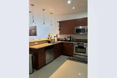 10788 NW 74th Ln, Doral, FL 33178 - Photo 7