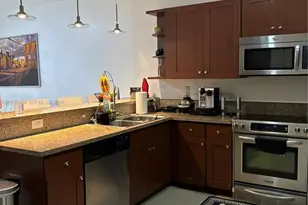 10788 NW 74th Ln, Doral, FL 33178 - Photo 7