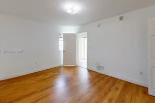 2415 NW 16th St Rd, Miami, FL 33125 - Photo 19