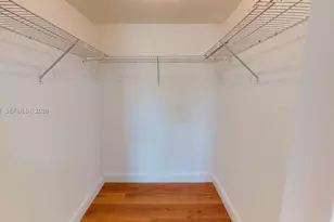 2415 NW 16th St Rd, Miami, FL 33125 - Photo 9