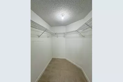 7195 NW 179th St #209, Hialeah, FL 33015 - Photo 9