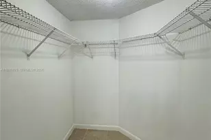 7195 NW 179th St, Hialeah, FL 33015 - Photo 9