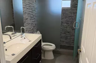 1552 NW 135th Ave, Pembroke Pines, FL 33028 - Photo 21