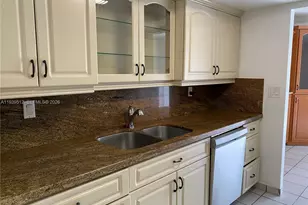 10925 SW 113th Pl, Miami, FL 33176 - Photo 5