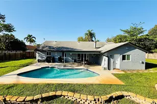 2980 SW 82nd Way, Davie, FL 33328 - Photo 31