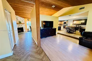 2980 SW 82nd Way, Davie, FL 33328 - Photo 3