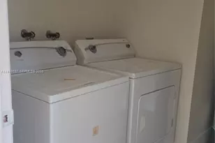 2924 SW 26th St, Miami, FL 33133 - Photo 17