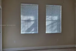 2924 SW 26th St, Miami, FL 33133 - Photo 13