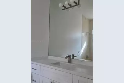 2924 SW 26 St, Miami, FL 33133 - Photo 15