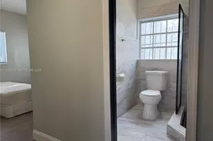 22 NE 51st St, Miami, FL 33137 - Photo 13