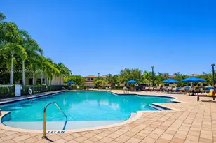 909 NE 193rd Terrace, Miami, FL 33179 - Photo 17