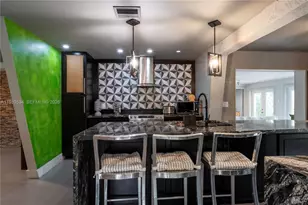 1174 Garfield St, Hollywood, FL 33019 - Photo 9