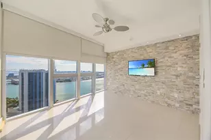 465 Brickell Ave, Miami, FL 33131 - Photo 19