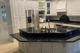 1552 NW 135th Ave, Pembroke Pines, FL 33028 - Photo 3