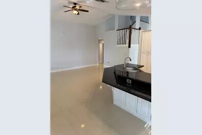 1552 NW 135th Ave, Pembroke Pines, FL 33028 - Photo 15