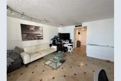 1800 Collins Ave #19C, Miami Beach, FL 33139 - Photo 9