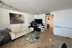 1800 Collins Ave, Miami Beach, FL 33139 - Photo 9