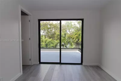 3540 Oak Ave, Miami, FL 33133 - Photo 23