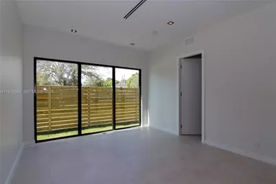 3540 Oak Ave, Miami, FL 33133 - Photo 7