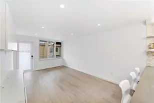 405 N Hibiscus Dr, Miami Beach, FL 33139 - Photo 9