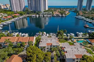 3549 Magellan Cir, Aventura, FL 33180 - Photo 37