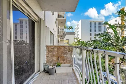 677 NE 24th St #304, Miami, FL 33137 - Photo 17