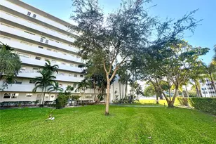 1750 NE 191st St, Miami, FL 33179 - Photo 11