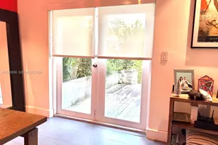 13881 NE 2nd Ct, Miami, FL 33161 - Photo 21