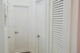 18740 NE 18th Ave, Miami, FL 33179 - Photo 19