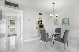 4801 NW 34th St, Lauderdale Lakes, FL 33319 - Photo 17