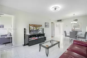 4801 NW 34th St, Lauderdale Lakes, FL 33319 - Photo 5