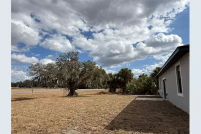 1048 Jay Ct, Labelle, FL 33935 - Photo 29