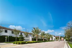 8885 NW 102nd Ct, Doral, FL 33178 - Photo 25