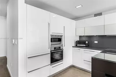 220 21st St #507, Miami Beach, FL 33139 - Photo 5