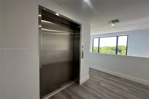 20 NE 19th Ave, Pompano Beach, FL 33060 - Photo 9