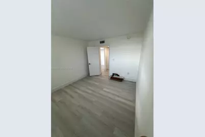 5055 NW 7th St #801, Miami, FL 33126 - Photo 31