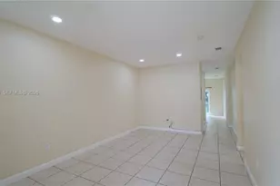 1535 SE 26th St, Homestead, FL 33035 - Photo 3