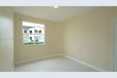 1535 SE 26th St #103, Homestead, FL 33035 - Photo 9