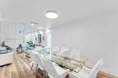 1289 NW 171st Ter, Pembroke Pines, FL 33028 - Photo 7