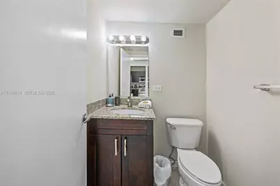 5601 Collins Ave #1618, Miami Beach, FL 33140 - Photo 13