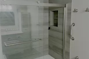 2711 Ocean Club Blvd, Hollywood, FL 33019 - Photo 11