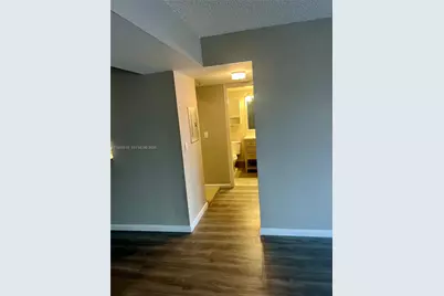 2711 Ocean Club Blvd #207, Hollywood, FL 33019 - Photo 9