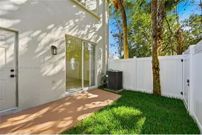 5703 NW 48th Ave, Coconut Creek, FL 33073 - Photo 27