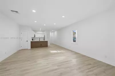 5703 NW 48th Ave, Coconut Creek, FL 33073 - Photo 7