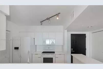 90 Alton Rd #2008, Miami Beach, FL 33139 - Photo 15