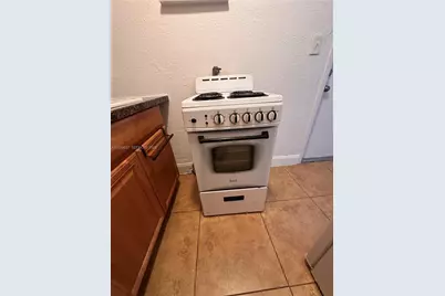 6131 SW 39th St #East, Miramar, FL 33023 - Photo 15