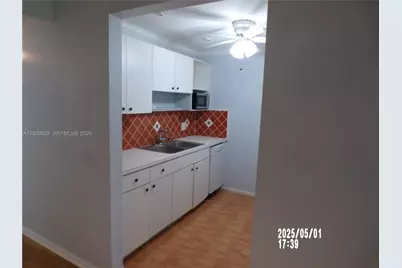 13300 SW 1st St #112O, Pembroke Pines, FL 33027 - Photo 3