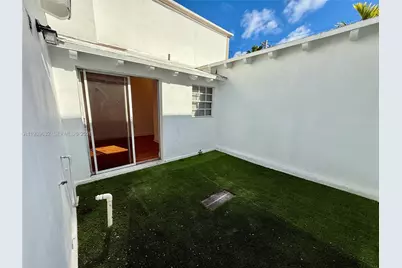 1440 Pennsylvania Ave #2, Miami Beach, FL 33139 - Photo 13