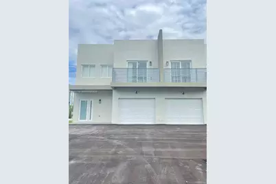 116 NW 10th St #B, Hallandale Beach, FL 33009 - Photo 1